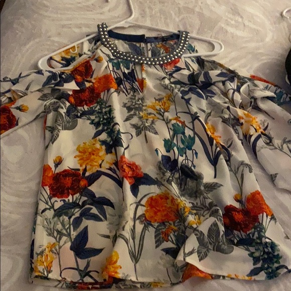 Blouse - Picture 2 of 2